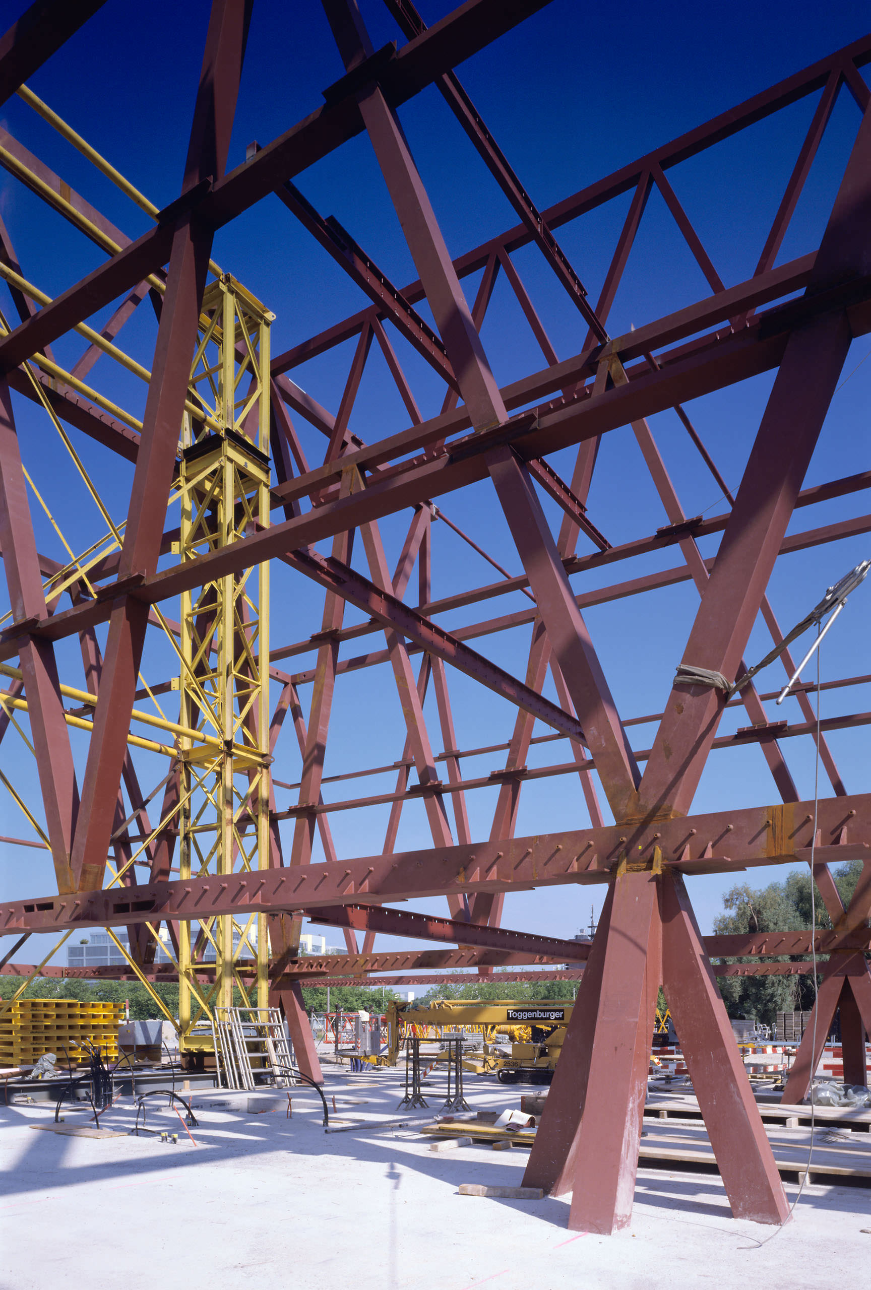 hl06021 · Kerez Schulhaus Leutschenbach